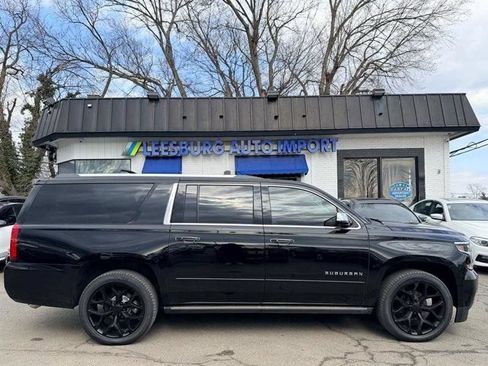 Used 2019 Chevrolet Suburban Premier AWD/4WD image 6