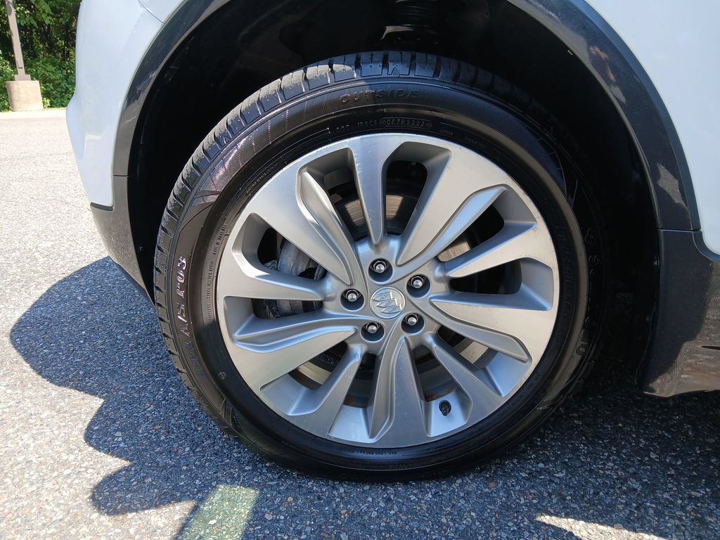 Used 2018 Buick Encore Preferred FWD image 26