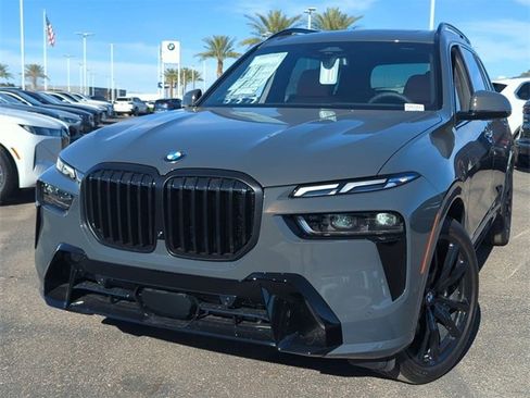 New 2026 BMW X7 xDrive40i w/ M Sport Package image 3