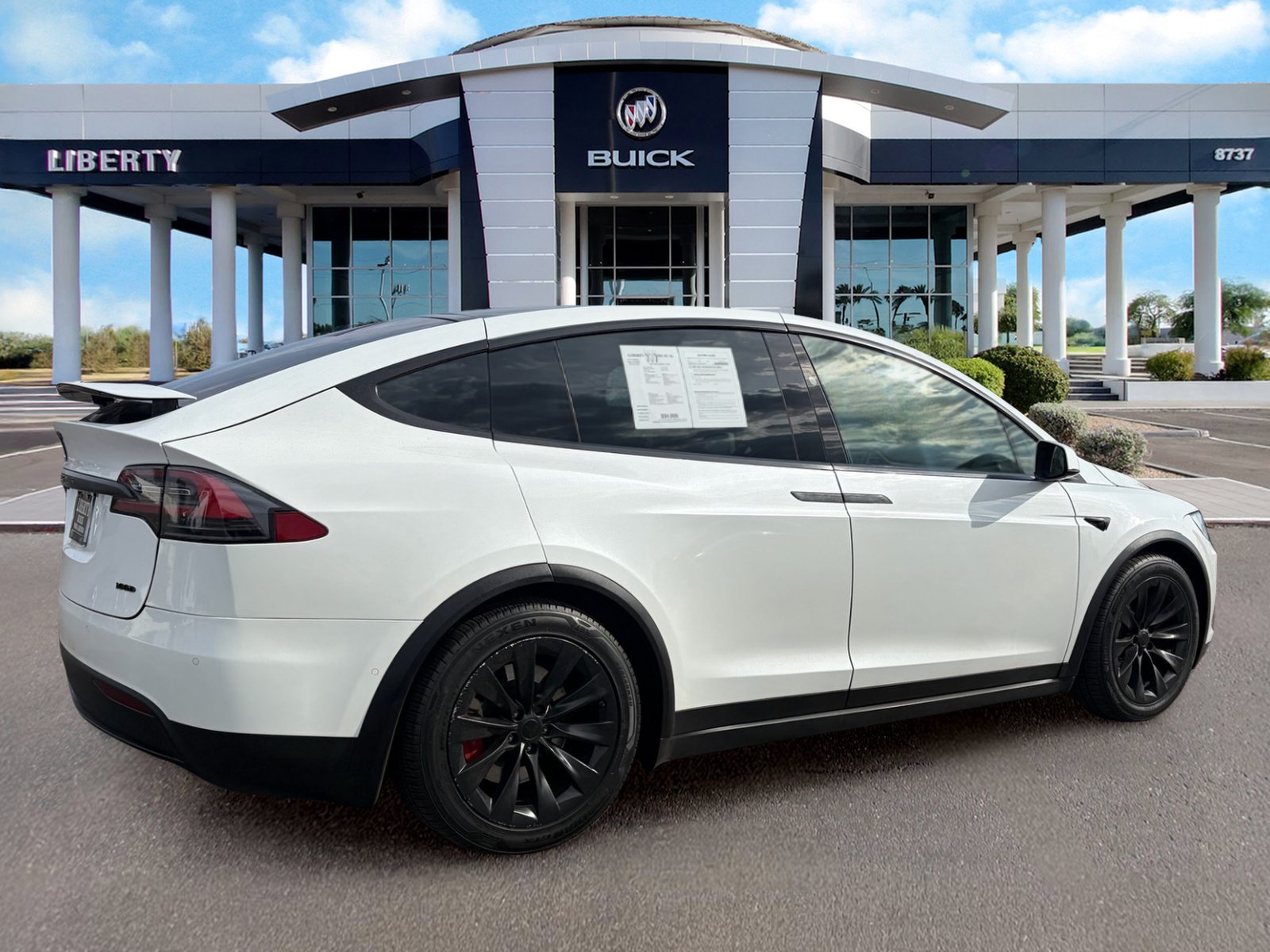 Used 2018 Tesla Model X 100D AWD/4WD image 4