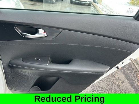 Used 2023 Kia Forte GT-Line image 43