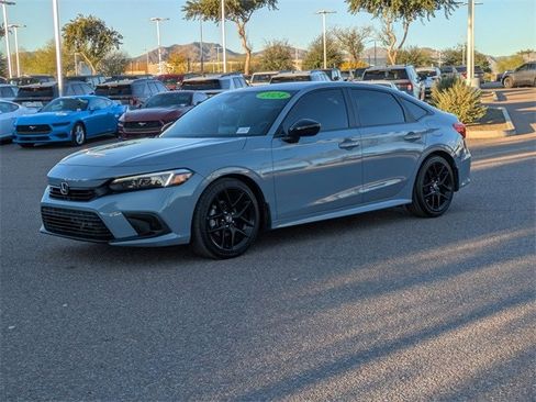 Used 2024 Honda Civic Sport image 2