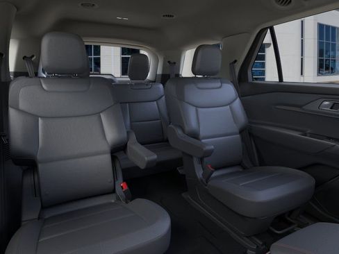 New 2025 Ford Explorer Active w/ Active Comfort Package image 11