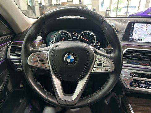 Used 2017 BMW 750i xDrive AWD/4WD image 51