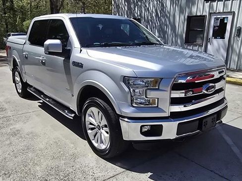 Used 2015 Ford F150 Lariat w/ Equipment Group 501A Mid image 7