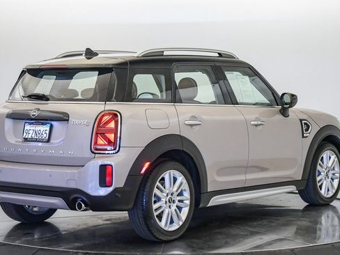 Used 2023 MINI Cooper Countryman S w/ Signature Upholstery Package FWD image 5