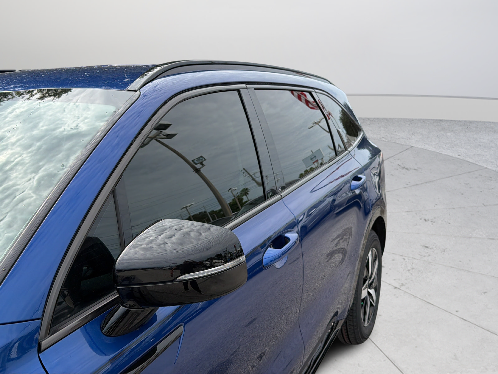Used 2023 Kia Sorento S FWD image 39