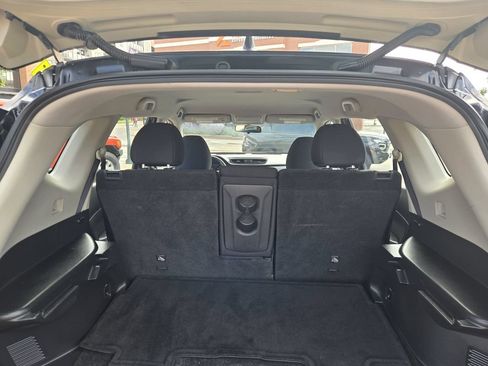 Used 2017 Nissan Rogue S AWD/4WD image 21