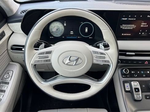 Used 2023 Hyundai Palisade Calligraphy image 19
