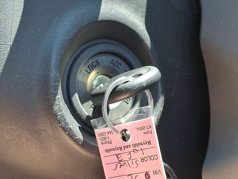 Used 2016 Hyundai Elantra SE FWD image 23