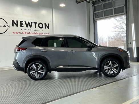 Used 2023 Nissan Rogue SL w/ SL Premium Package image 27