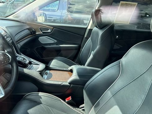 Used 2019 Acura RDX AWD w/ Advance Package image 3