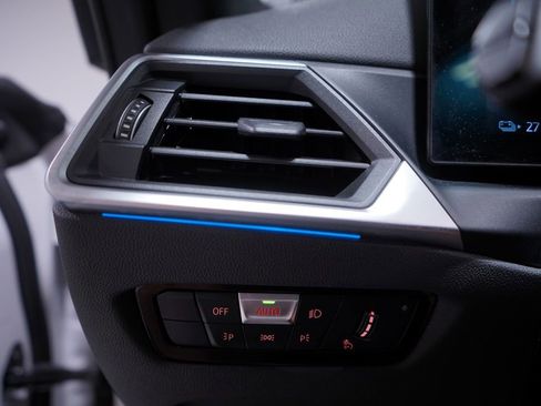 Used 2023 BMW i4 eDrive40 w/ Premium Package image 19