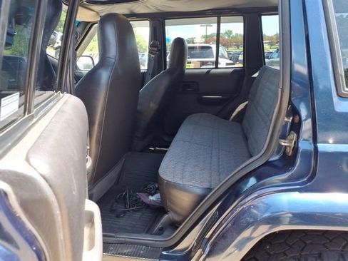 Used 2001 Jeep Cherokee Sport AWD/4WD image 14