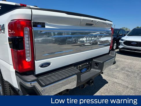 New 2025 Ford F250 King Ranch w/ Chrome Package image 24
