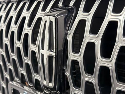 Used 2024 Lincoln Corsair FWD w/ Equipment Group 101A image 14