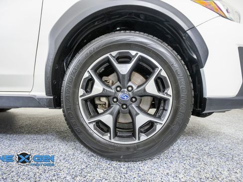 Used 2020 Subaru Crosstrek 2.0i Premium w/ Moonroof Package 2 AWD/4WD image 45