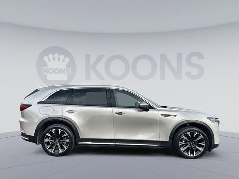 Used 2024 MAZDA CX-90 Plug-In Hybrid w/ Premium Plus image 8