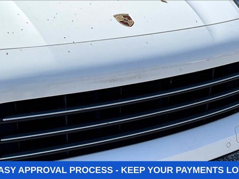 Used 2019 Porsche Cayenne S image 41