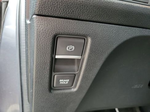 Used 2024 Honda Odyssey EX-L image 24