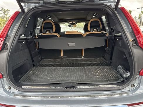 Used 2023 Volvo XC90 T8 Ultimate w/ Protection Package Premier image 13
