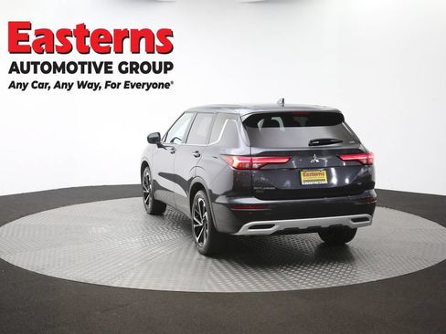 Used 2024 Mitsubishi Outlander SE AWD/4WD image 65