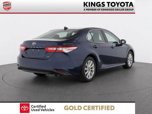 Used 2020 Toyota Camry LE FWD image 4
