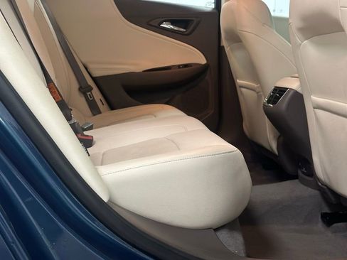 Used 2024 Chevrolet Malibu LT image 21