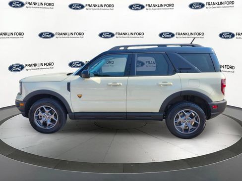 Certified 2024 Ford Bronco Sport Badlands w/ Premium Package AWD/4WD image 2