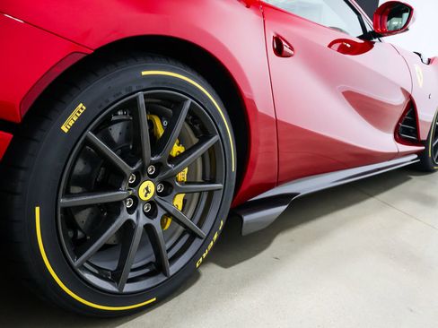 Used 2024 Ferrari 812 Competizione RWD image 27