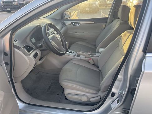 Used 2013 Nissan Sentra S image 6
