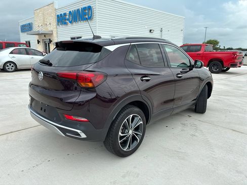 Used 2020 Buick Encore GX Essence w/ Advanced Technology Package FWD image 7
