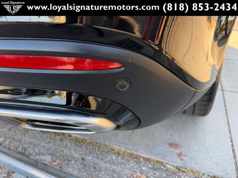 Used 2021 Mercedes-Benz GLS 580 4MATIC image 16