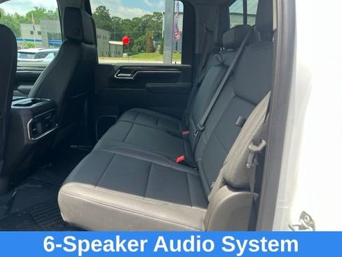 Used 2025 Chevrolet Silverado 2500 LTZ w/ LTZ Premium Package AWD/4WD image 17