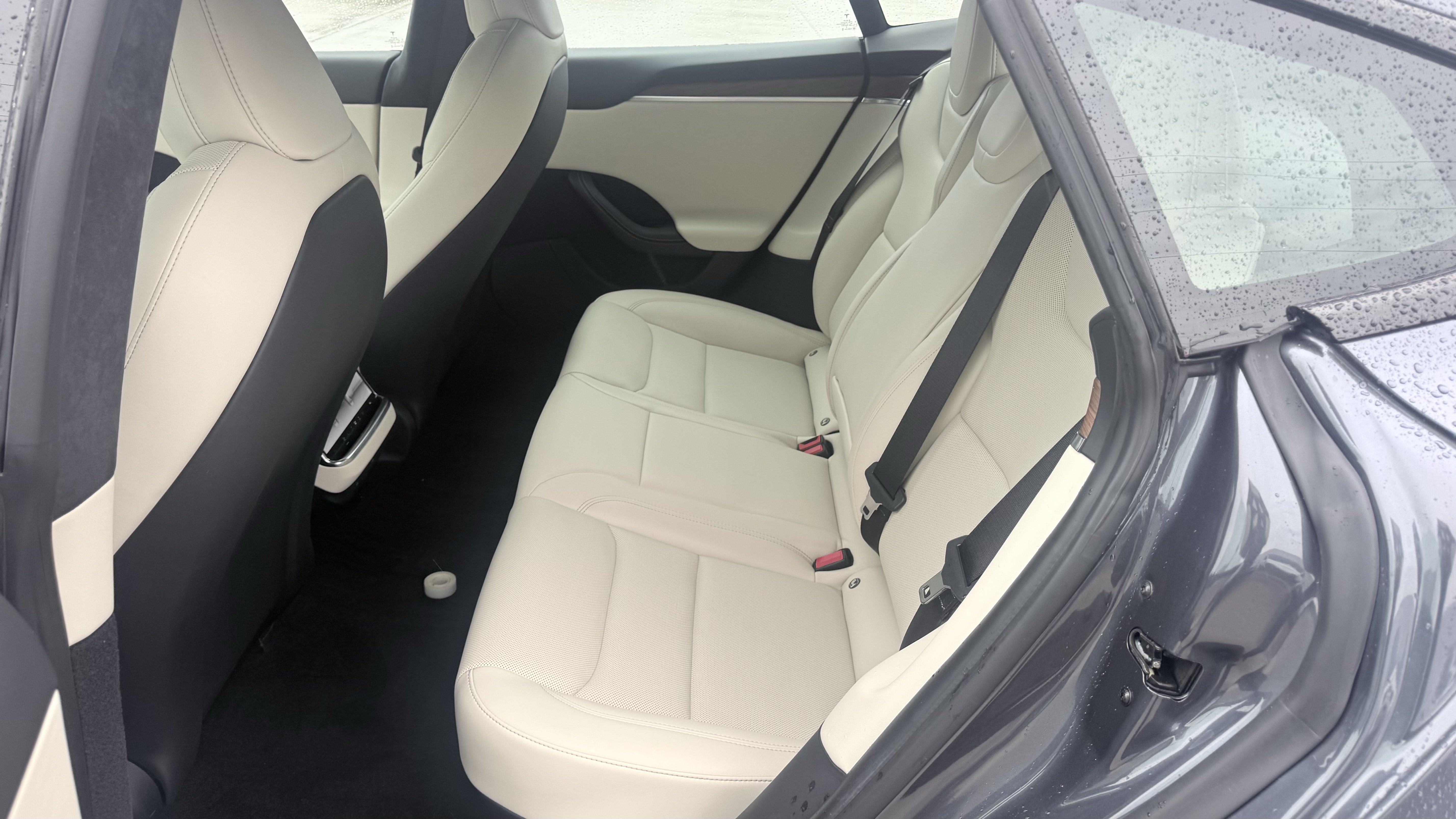 Used 2023 Tesla Model S AWD/4WD image 23