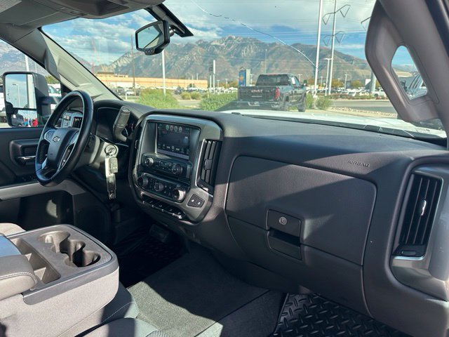 Used 2019 Chevrolet Silverado 3500 LT w/ LT Convenience Package AWD/4WD image 33