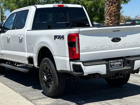 New 2026 Ford F250 Lariat w/ Black Appearance Package AWD/4WD image 5