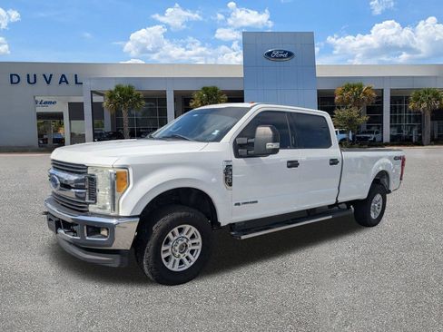 Used 2017 Ford F350 XLT w/ XLT Value Package AWD/4WD image 8