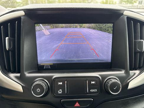 Used 2020 GMC Terrain SLT w/ GMC Pro Grade Package AWD/4WD image 22