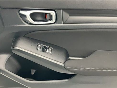 Certified 2022 Honda Civic Sport image 25