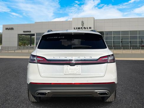 Used 2021 Lincoln Nautilus Reserve w/ Equipment Group 201A image 4