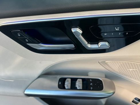 New 2026 Mercedes-Benz C 300 4MATIC Sedan image 10