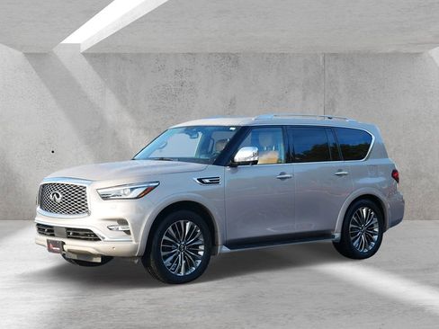 Used 2021 INFINITI QX80 Sensory w/ All-Season Package image 6