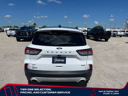 Used 2020 Ford Escape SE FWD image 6