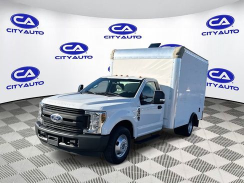 Used 2019 Ford F350 XL w/ Power Equipment Group image 9