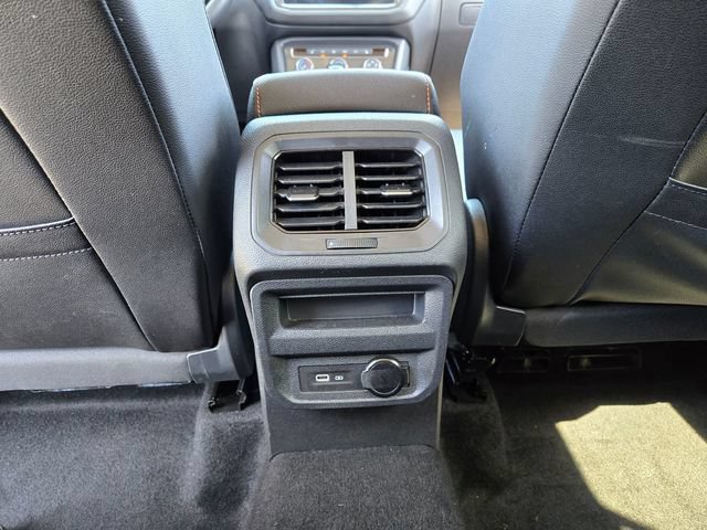 Used 2024 Volkswagen Tiguan Wolfsburg Edition AWD/4WD image 7