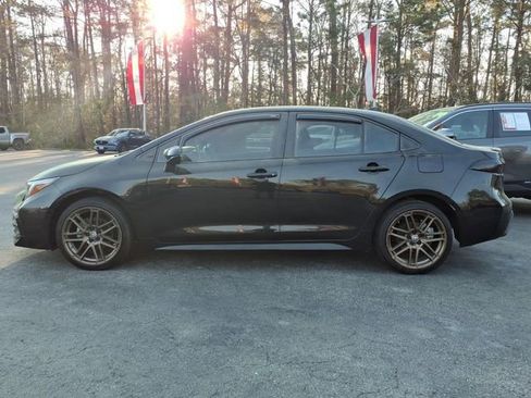 Used 2024 Toyota Corolla Sedan w/ SE Convenience Package image 3