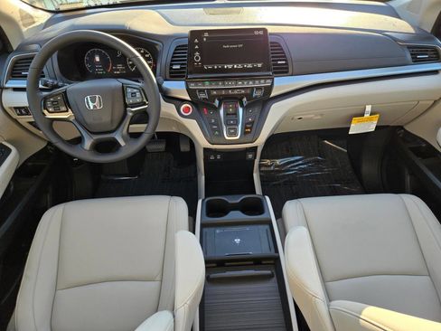 New 2026 Honda Odyssey EX-L image 12