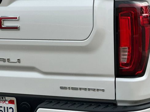 Used 2023 GMC Sierra 1500 Denali w/ Denali Reserve Package image 28