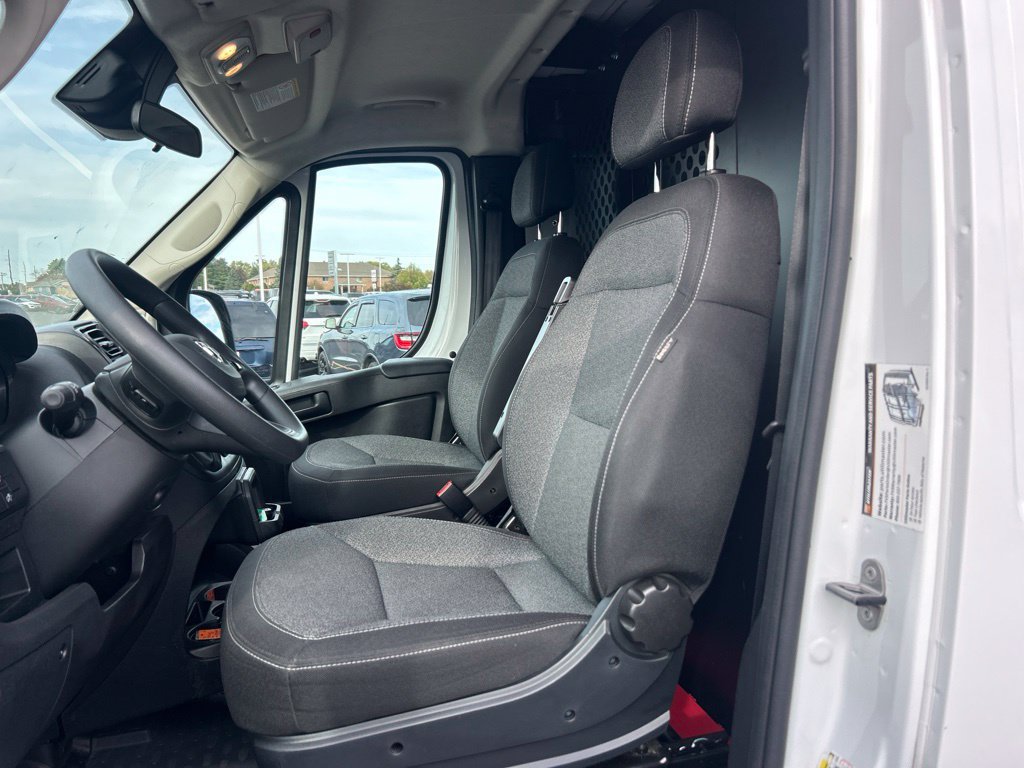 Used 2025 RAM ProMaster 2500 w/ U-Haul Equipment Group FWD image 6